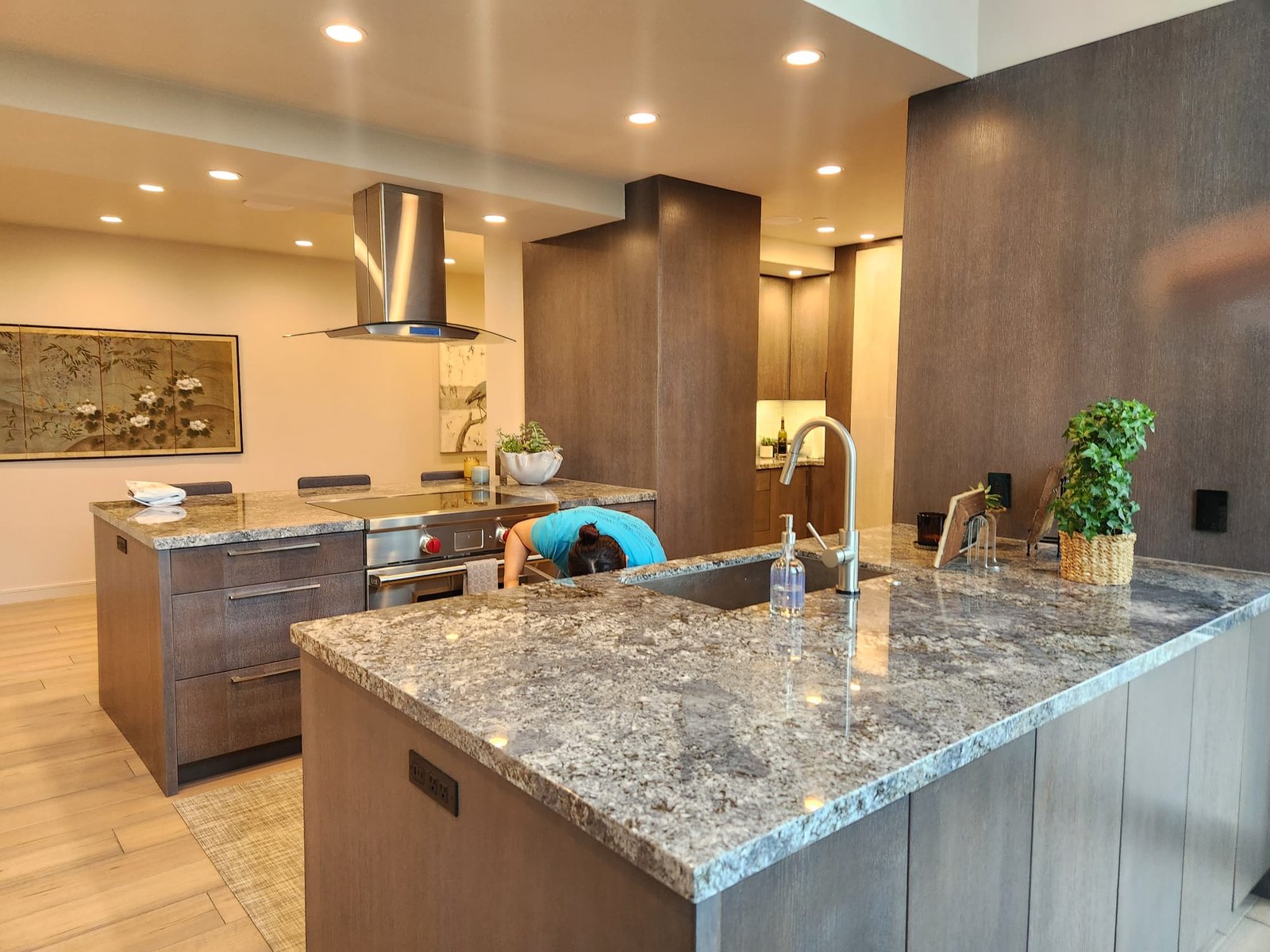 what to put away before house cleaners arrive